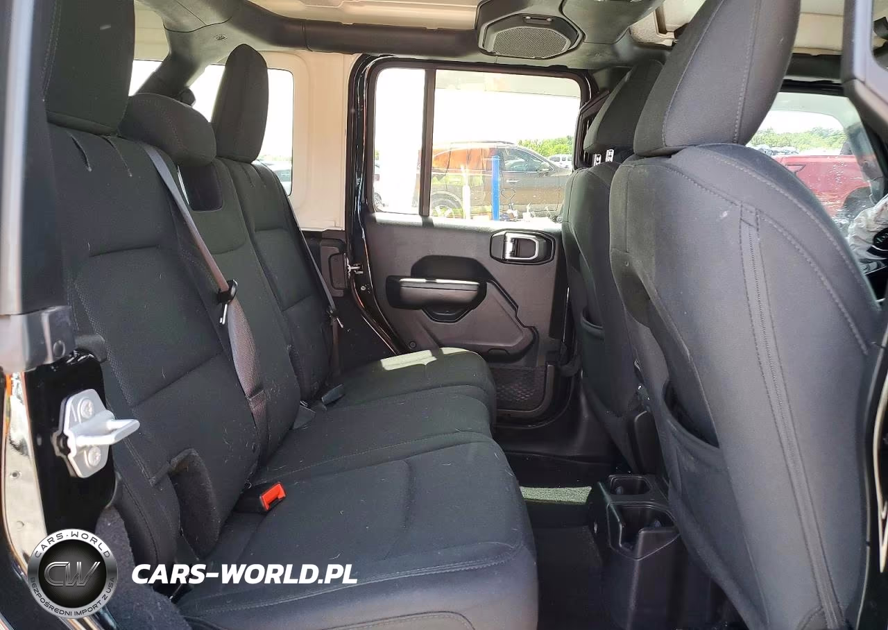 2018 Jeep Wrangler Unlimited Sport VIN:1C4HJXDG5JW271814 - 11