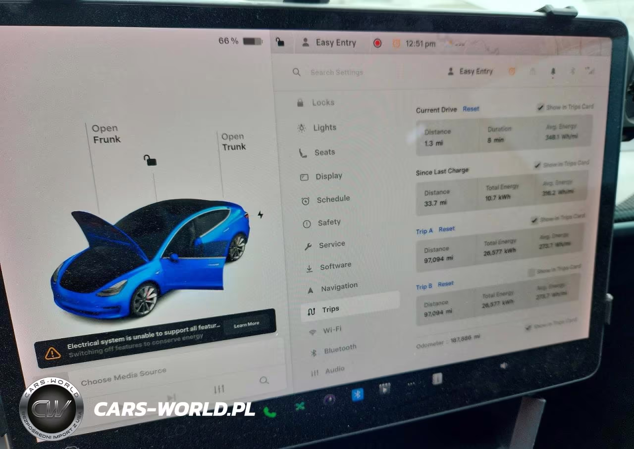 2019 Tesla Model 3 VIN:5YJ3E1EB0KF487266 - 9