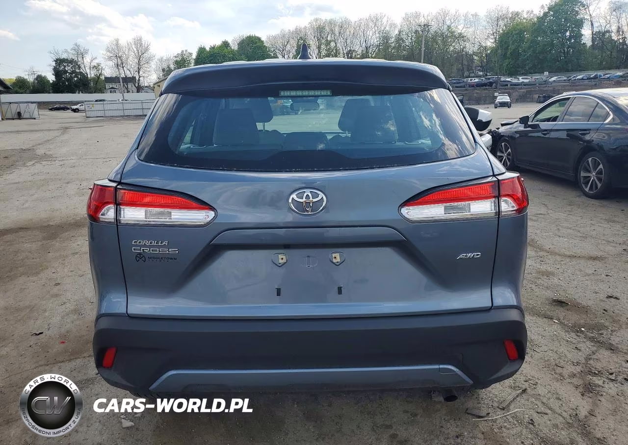 2025 Toyota Corolla Cross L VIN:7MUAAABG0SV138466 - 6