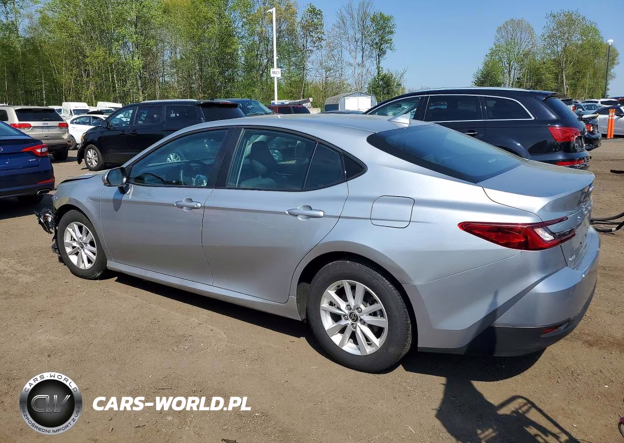 2025 Toyota Camry Le VIN:4T1DAACK1SU156993 - 2