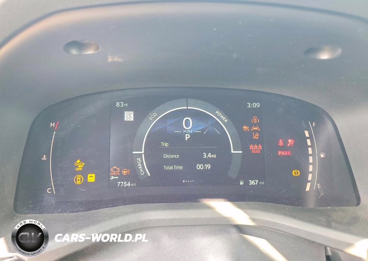 2025 Toyota Camry Le VIN:4T1DAACK1SU156993 - 9