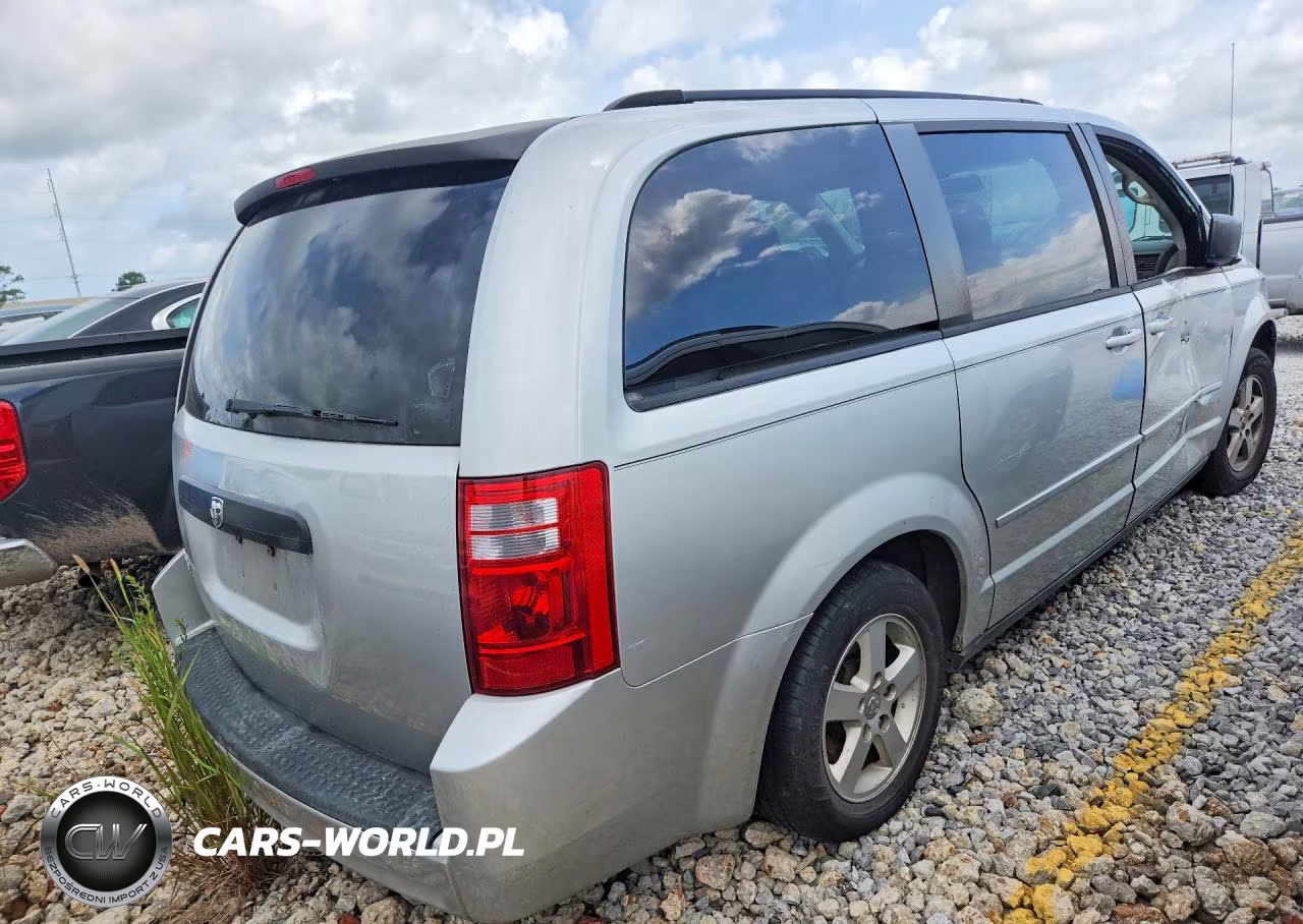 2010 Dodge Grand Caravan Se VIN:2D4RN4DEXAR331233 - 3
