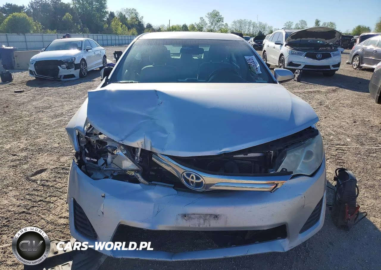 2014 Toyota Camry Hybrid Le VIN:4T1BD1FK3EU099033 - 5