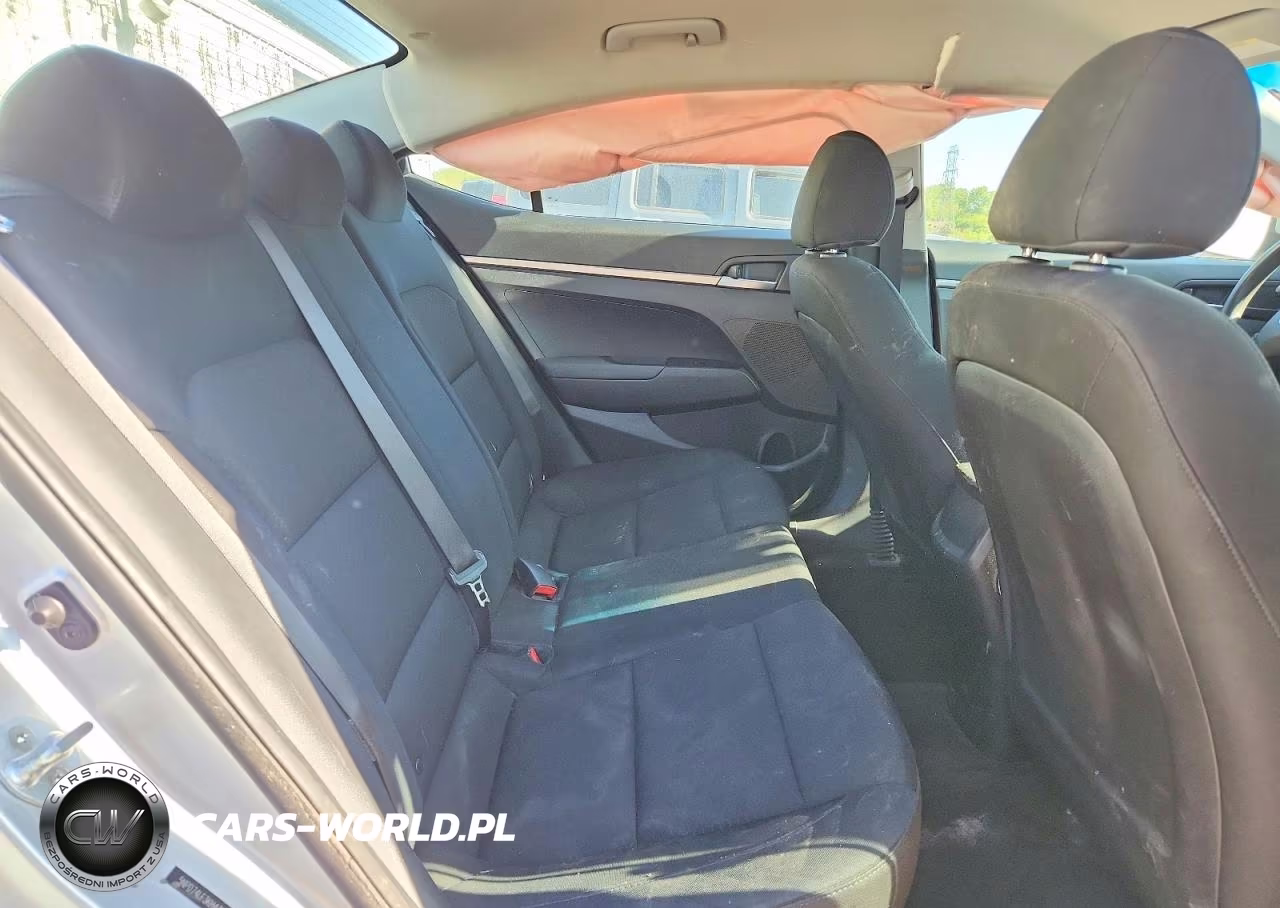 2019 Hyundai Elantra Se VIN:5NPD74LF3KH433323 - 10