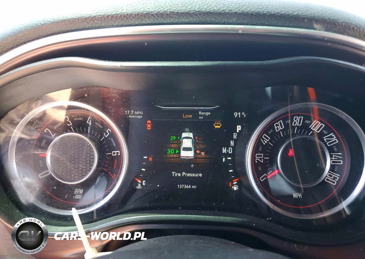 2016 Dodge Challenger Sxt VIN:2C3CDZAG9GH145520 - 9