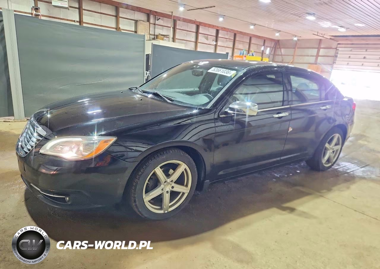 2012 Chrysler 200 Limited
