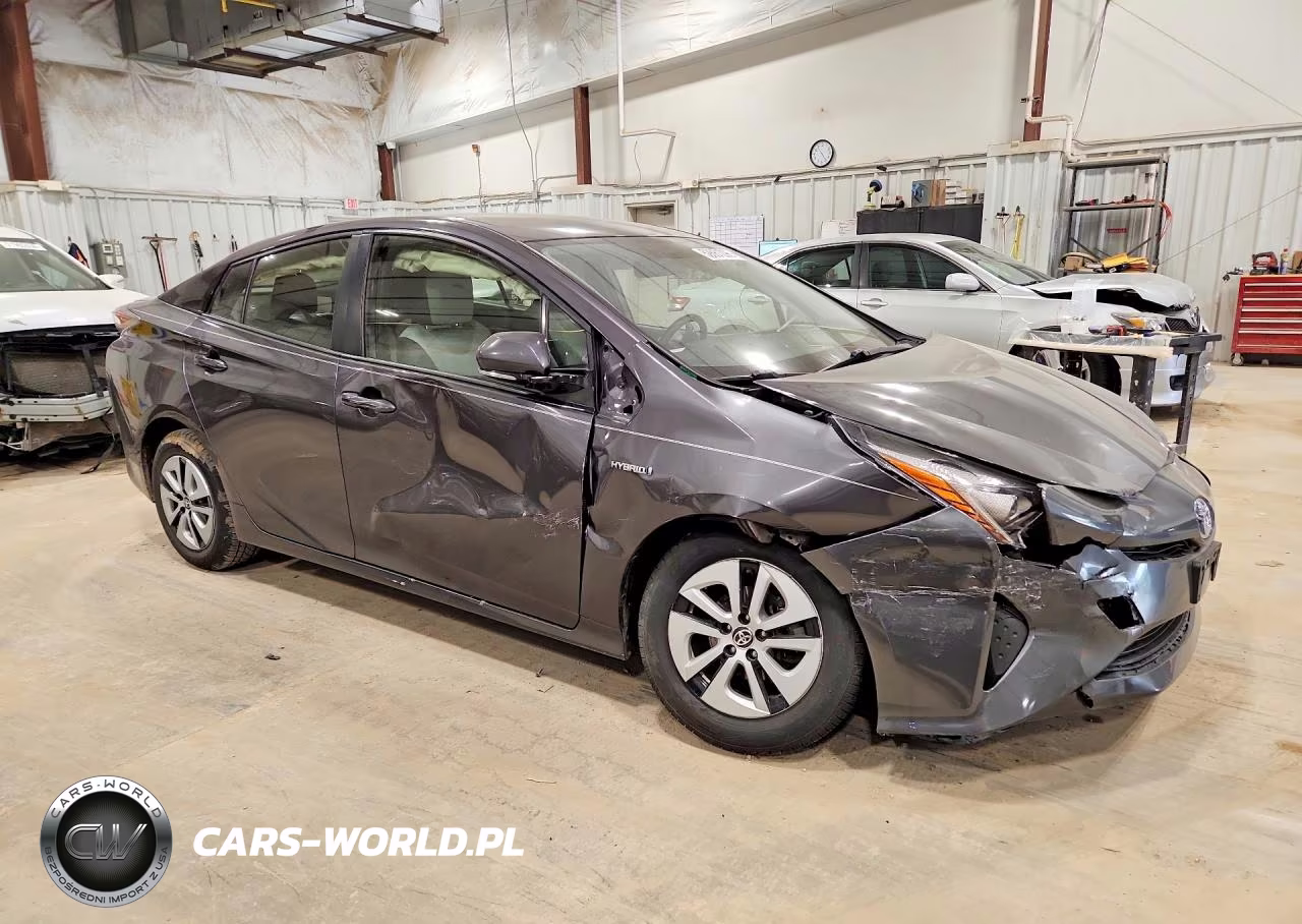2016 Toyota Prius Three VIN:JTDKARFU8G3517320 - 4