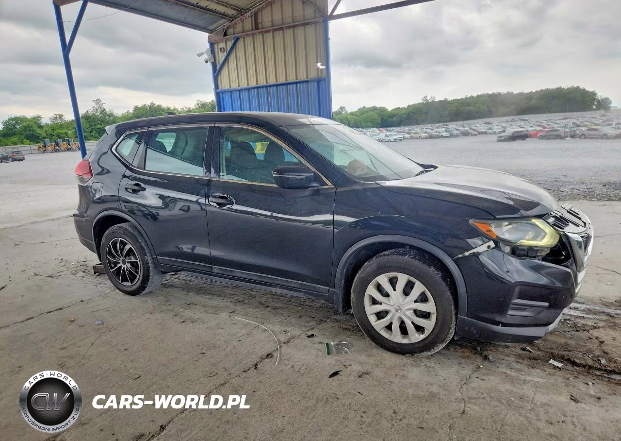 2018 Nissan Rogue S VIN:5N1AT2MT9JC748723 - 4
