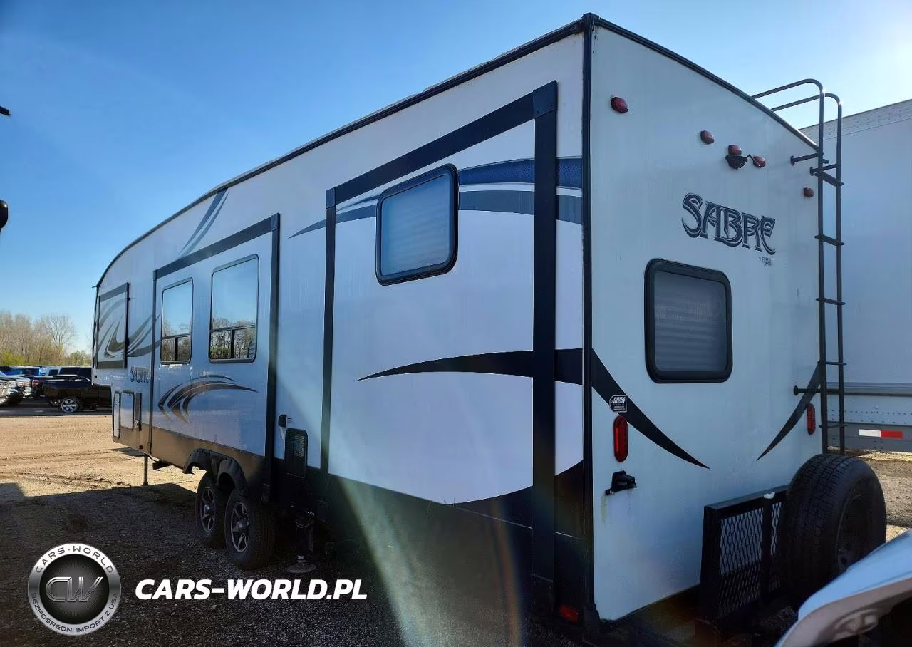 2019 Forrest River Trailers VIN:5ZT3SRWB6K6101806 - 3