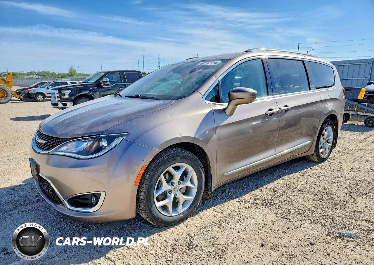 2018 Chrysler Pacifica Touring L