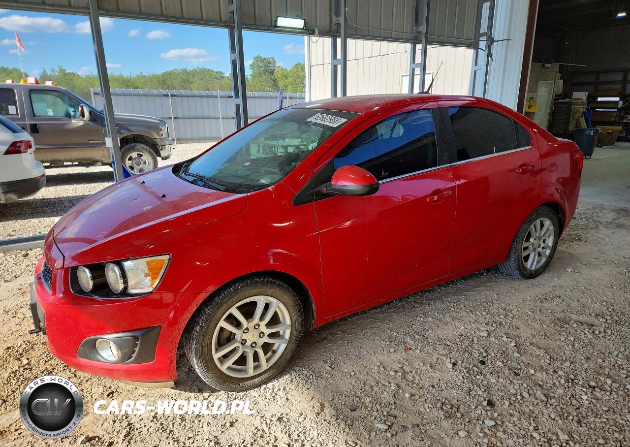 2012 Chevrolet Sonic – zdjęcie 1 z 12