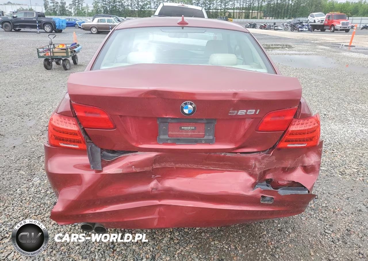 2013 BMW 328 I VIN:WBAKE3C59DE771257 - 6
