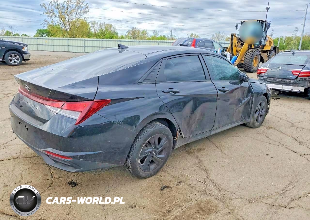 2022 Hyundai Elantra Sel VIN:KMHLM4AGXNU312276 - 3