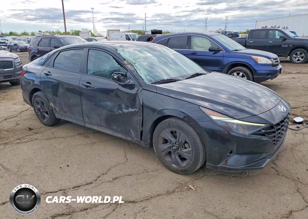 2022 Hyundai Elantra Sel VIN:KMHLM4AGXNU312276 - 4