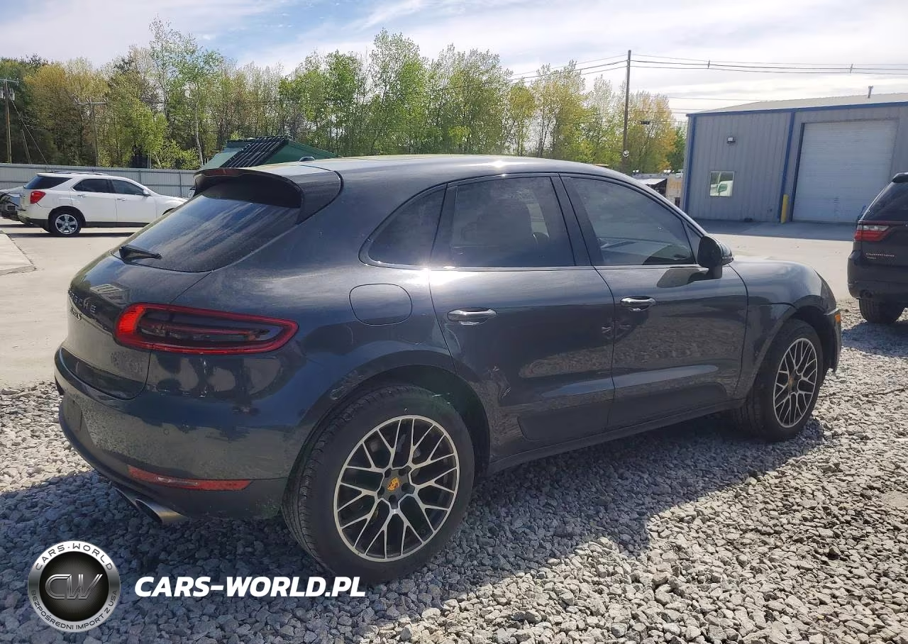 2018 Porsche Macan S VIN:WP1AB2A56JLB38502 - 3