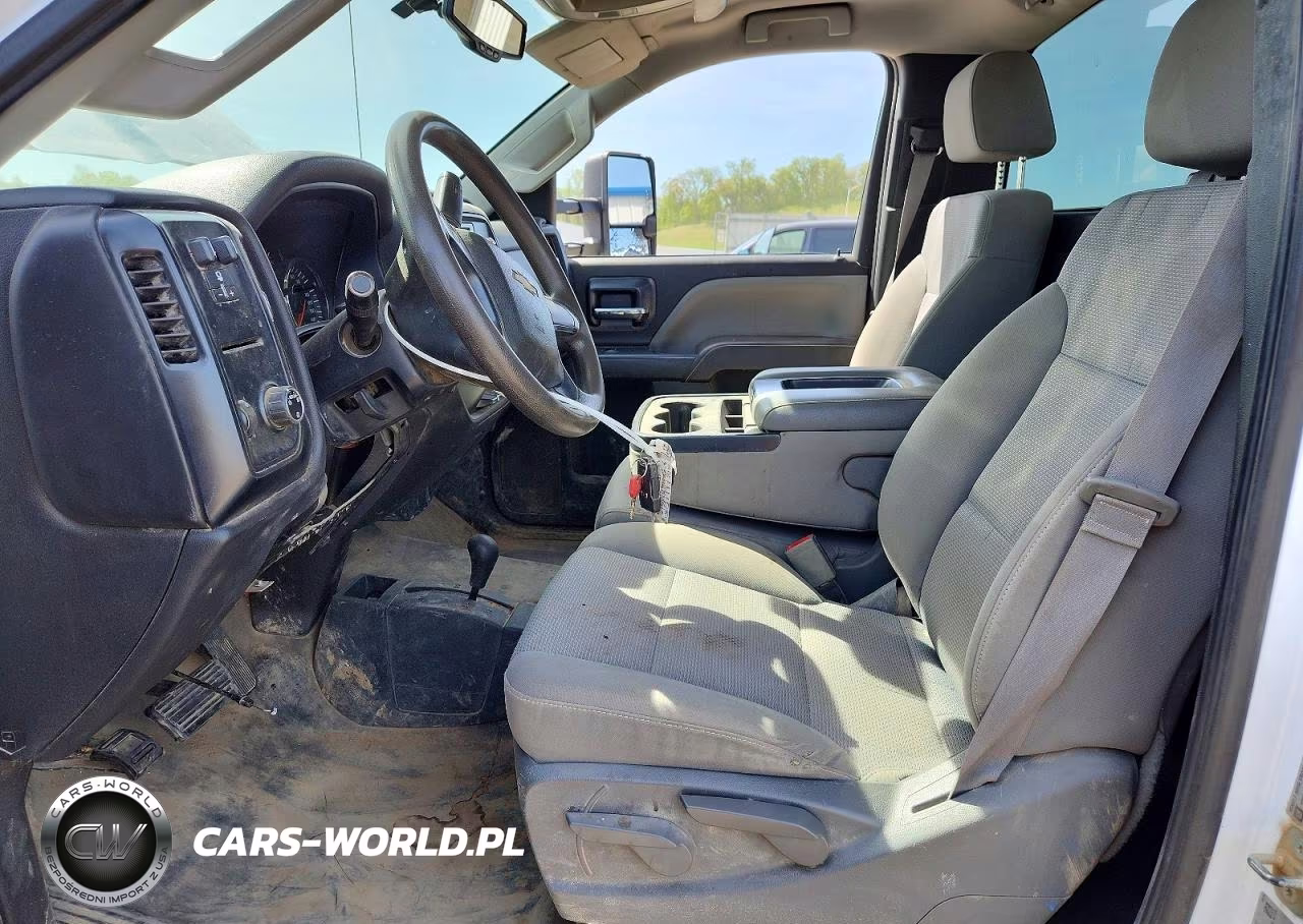 2015 Chevrolet Silverado K3500 VIN:1GC3KYCG2FZ556765 - 7