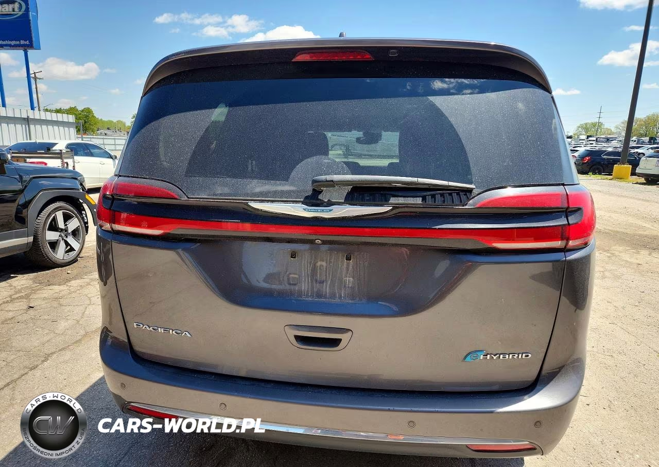 2021 Chrysler Pacifica Hybrid Touring L VIN:2C4RC1L73MR585861 - 6