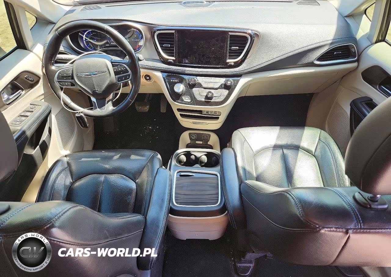 2021 Chrysler Pacifica Hybrid Touring L VIN:2C4RC1L73MR585861 - 8
