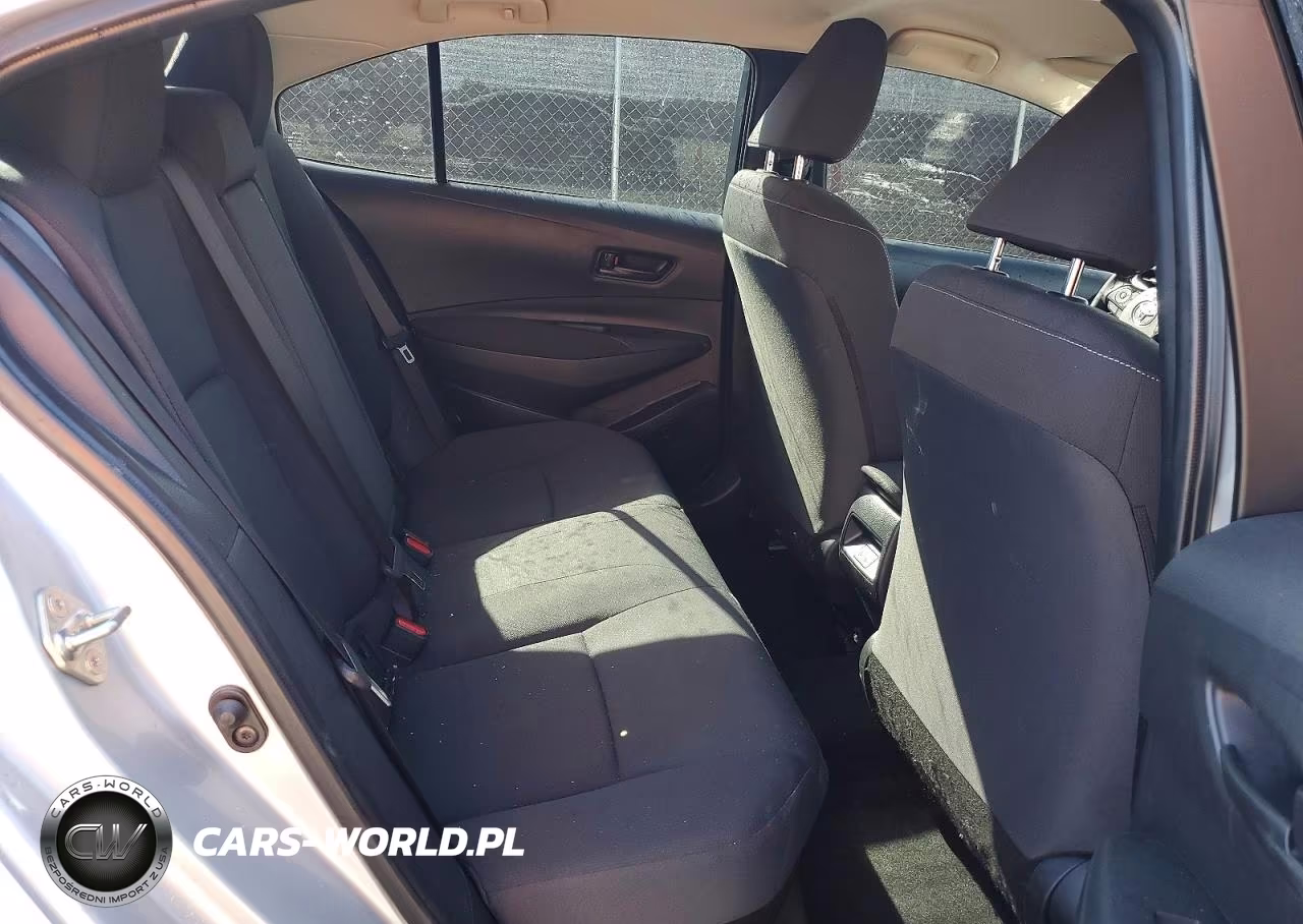 2025 Toyota Corolla Hybrid Le VIN:JTDBCMFE6S3109154 - 10