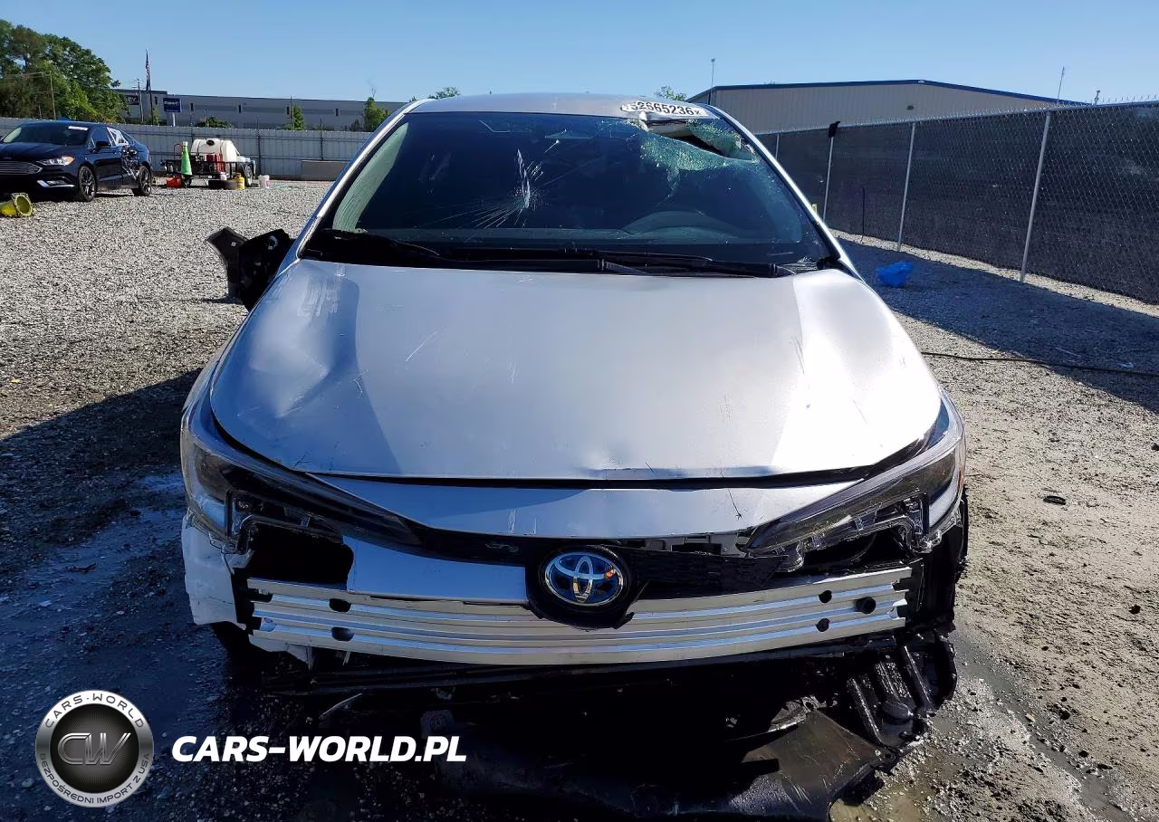 2025 Toyota Corolla Hybrid Le VIN:JTDBCMFE6S3109154 - 5