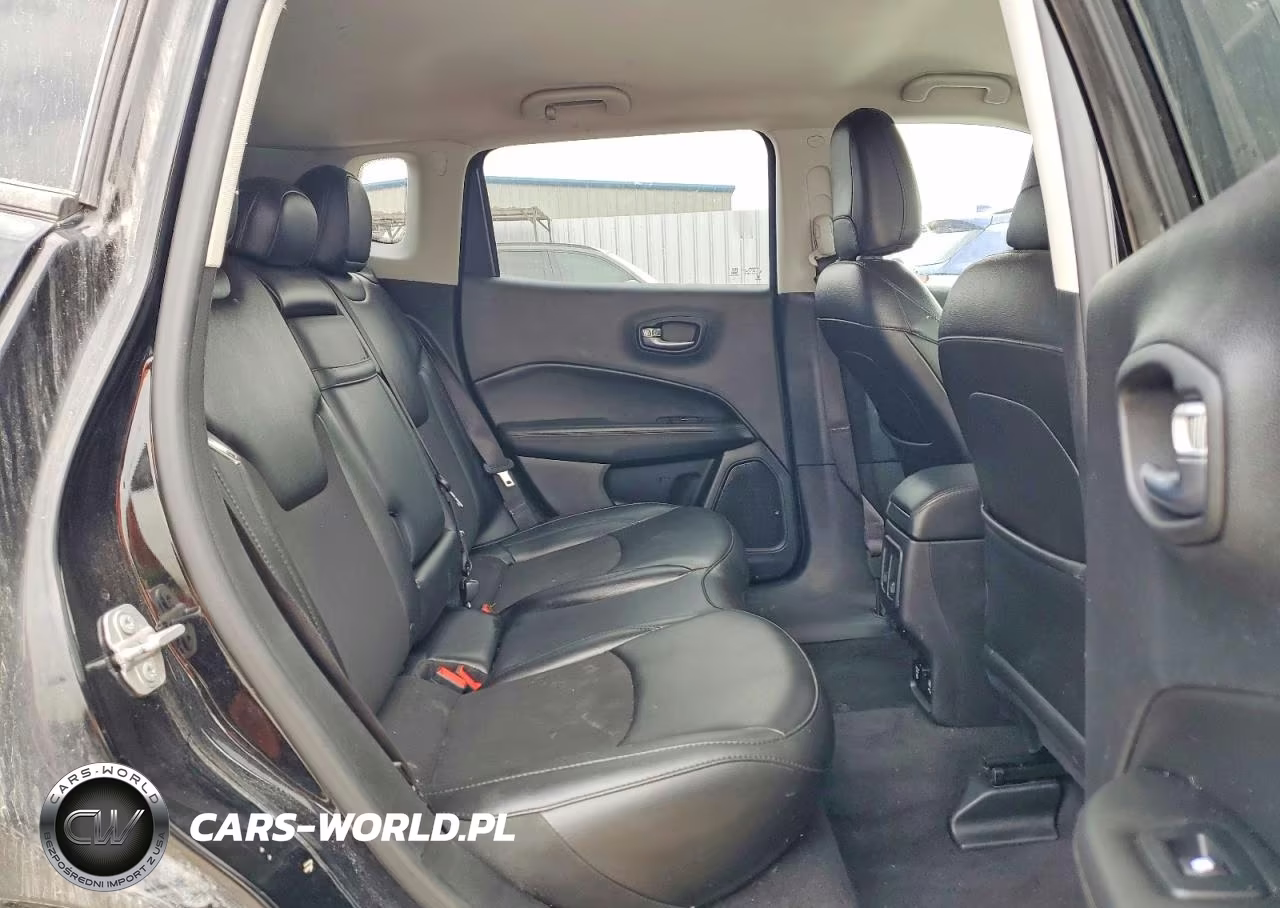 2019 Jeep Compass Latitude VIN:3C4NJCBB0KT715403 - 11