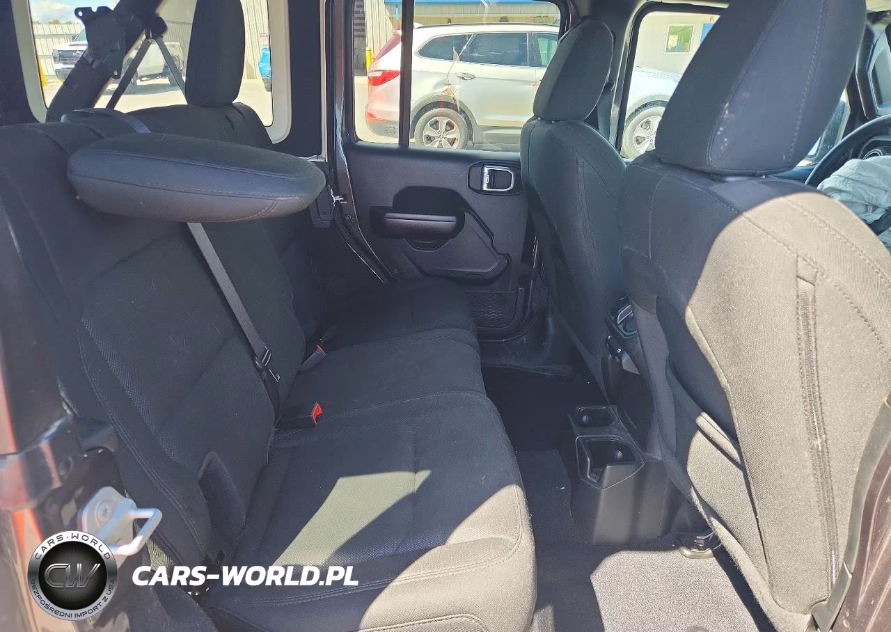 2021 Jeep Wrangler Unlimited Sport VIN:1C4HJXDG5MW509357 - 10