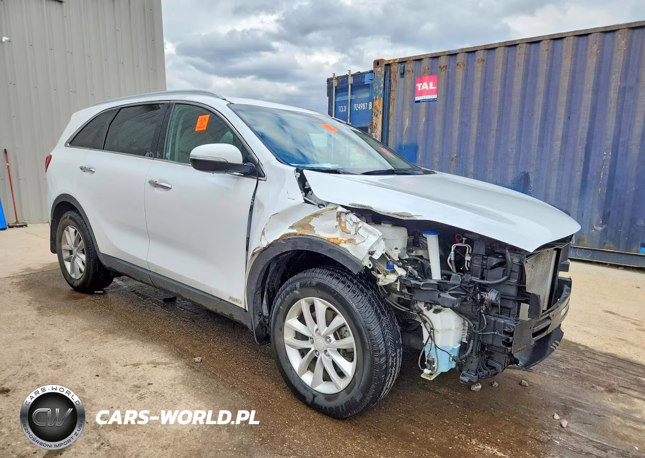 2018 Kia Sorento Lx VIN:5XYPGDA37JG372523 - 4