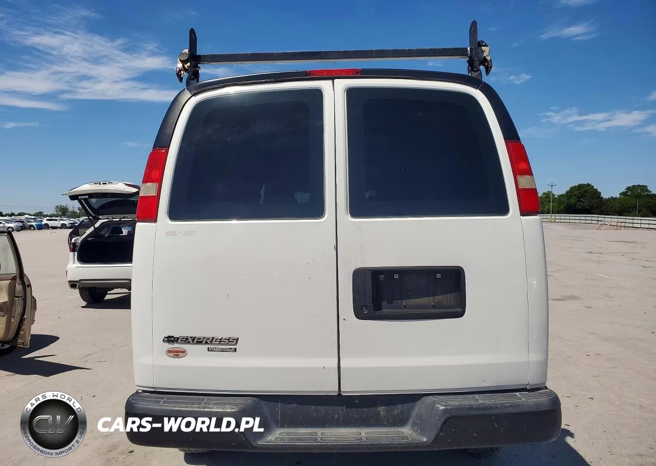 2015 Chevrolet Express 2500 Cargo Delivery Van VIN:1GCWGFFF3F1107082 - 6
