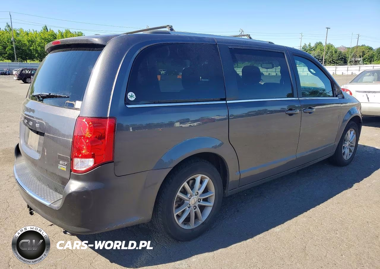 2018 Dodge Grand Caravan Sxt VIN:2C4RDGCGXJR249166 - 3