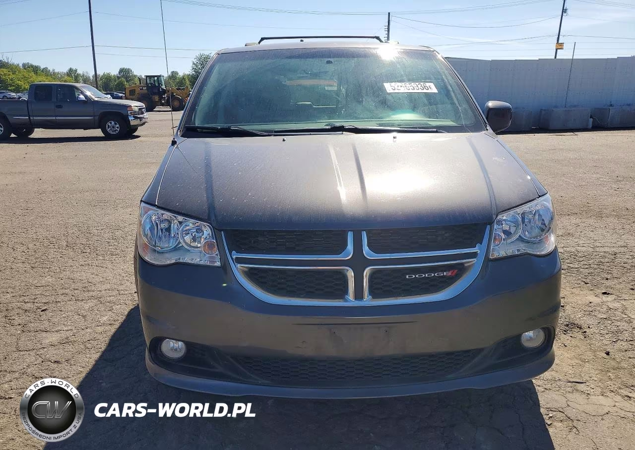 2018 Dodge Grand Caravan Sxt VIN:2C4RDGCGXJR249166 - 5