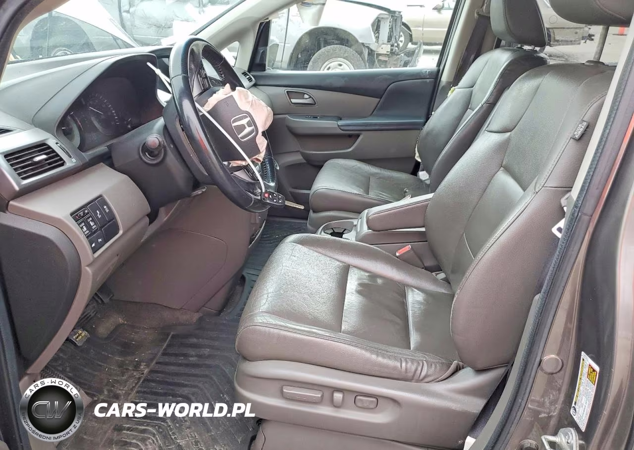 2011 Honda Odyssey Touring VIN:5FNRL5H98BB034500 - 7