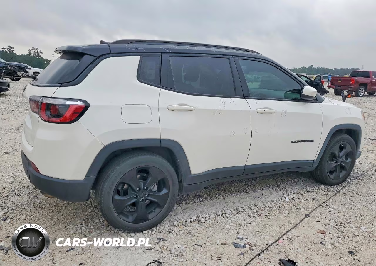 2020 Jeep Compass Latitude VIN:3C4NJCBB3LT236507 - 3