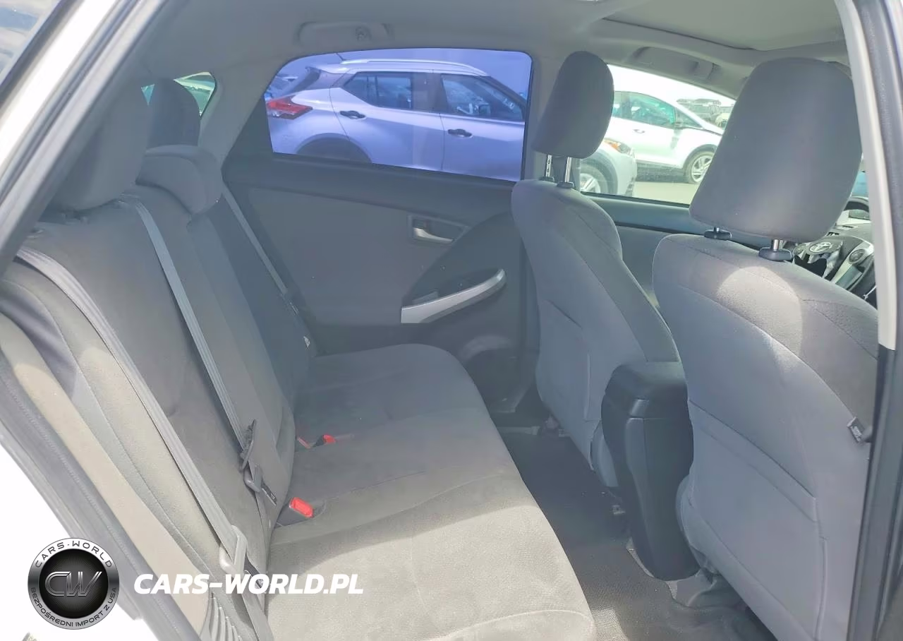 2012 Toyota Prius Three VIN:JTDKN3DU4C5491902 - 10