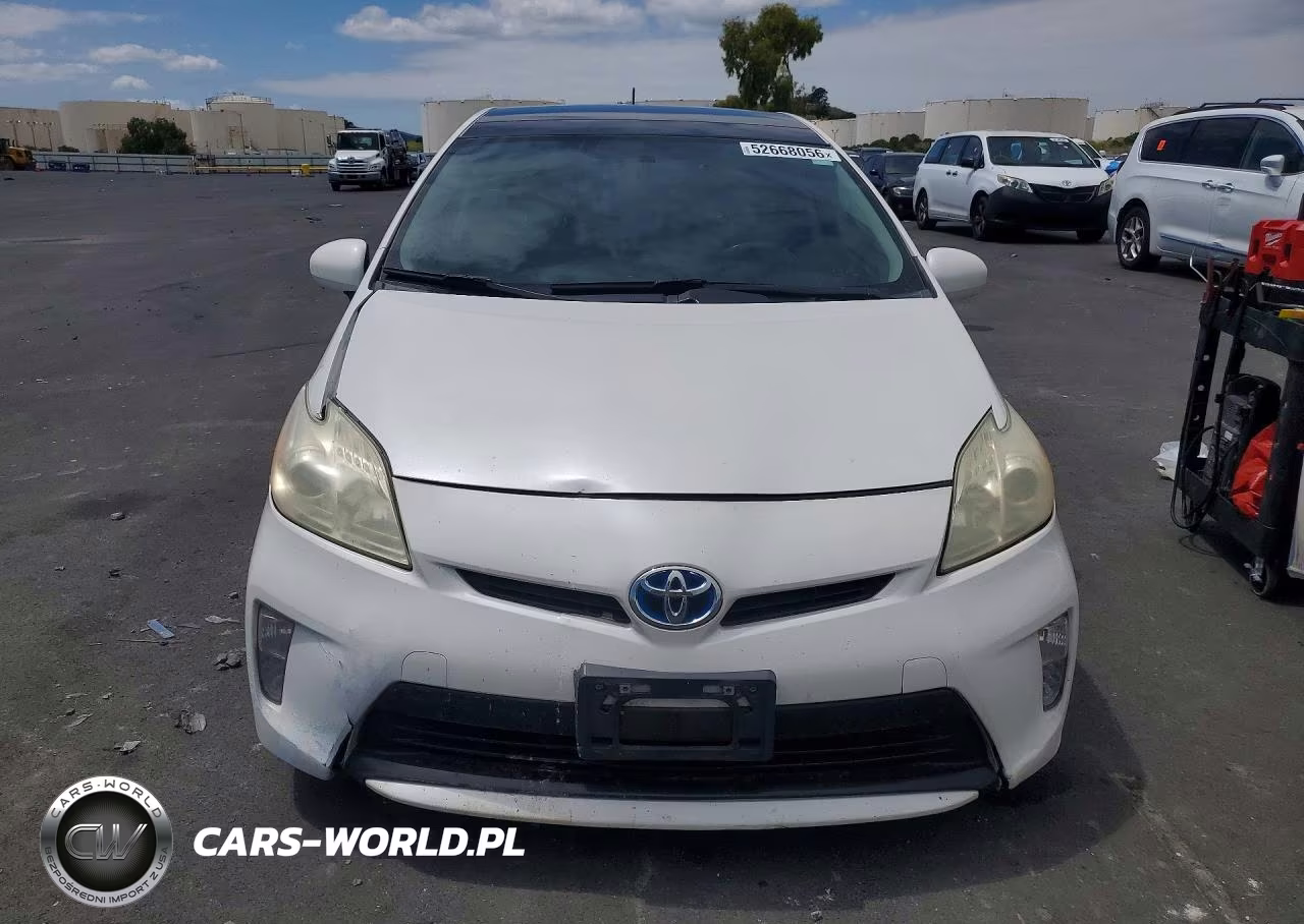 2012 Toyota Prius Three VIN:JTDKN3DU4C5491902 - 5