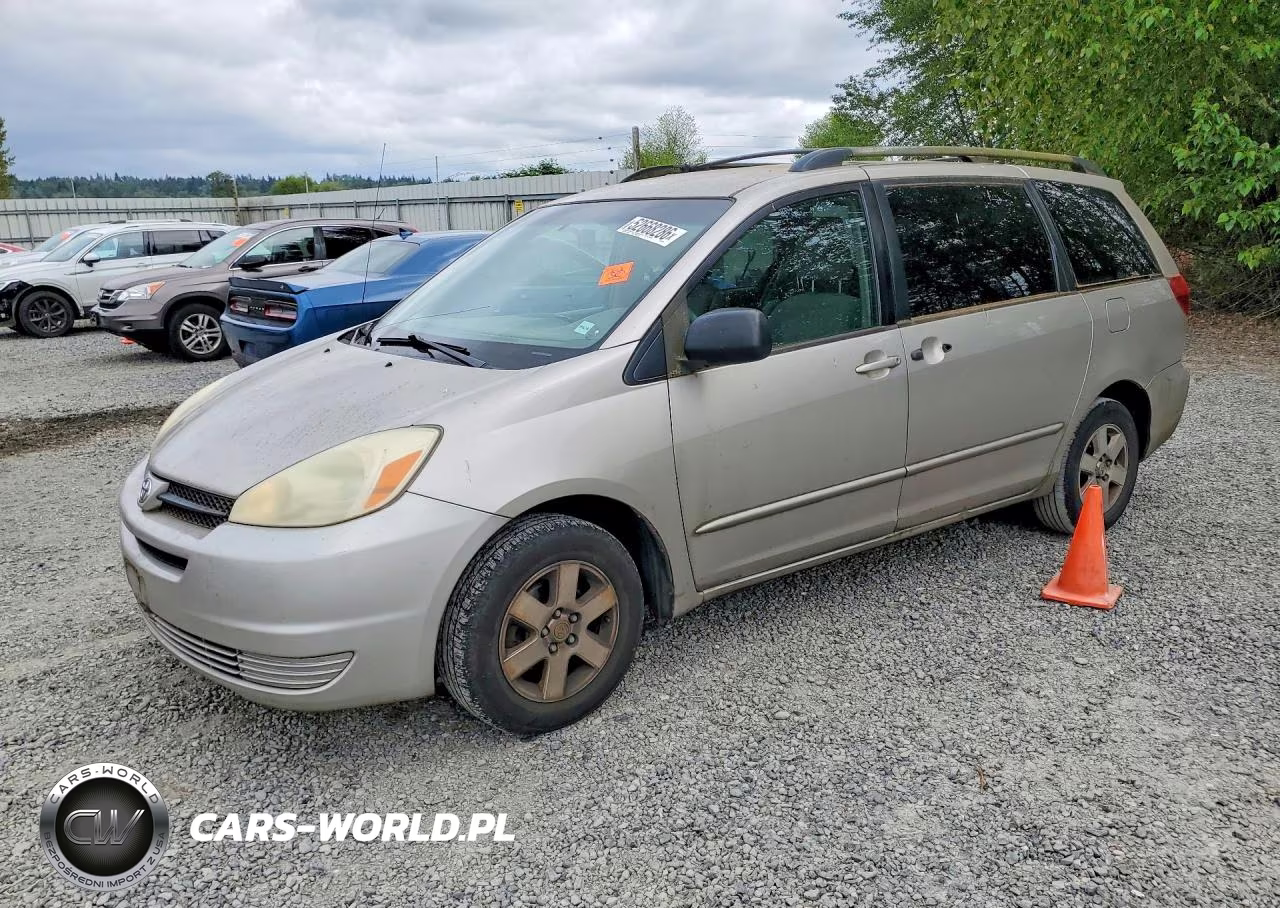 2005 Toyota Sienna Le 7 Passenger