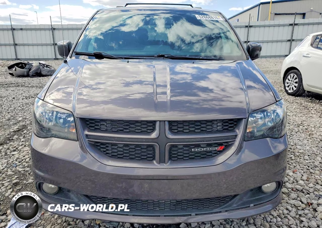 2017 Dodge Grand Caravan Gt VIN:2C4RDGEG2HR686537 - 5