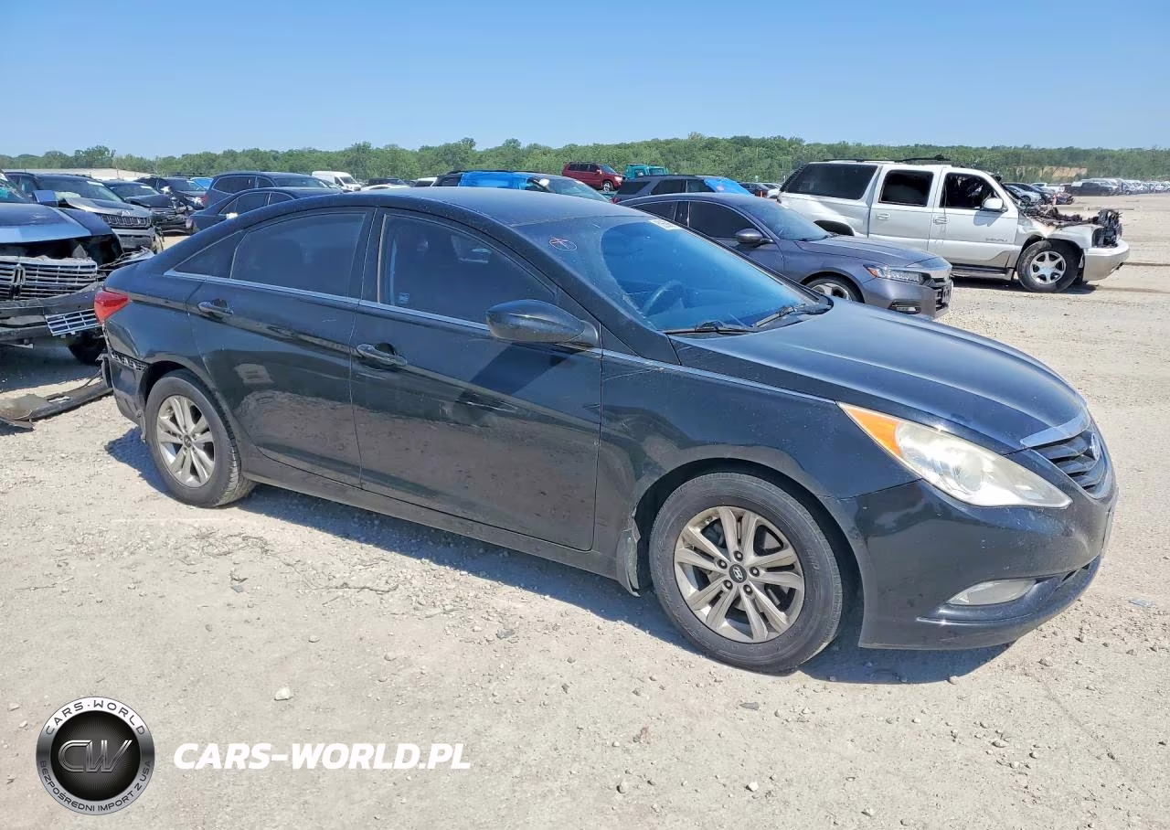 2013 Hyundai Sonata Gls VIN:5NPEB4AC5DH790145 - 4