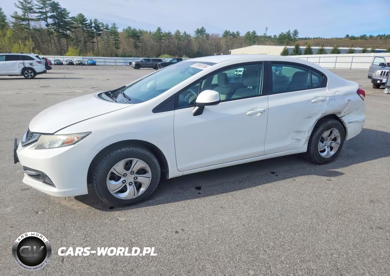 2013 Honda Civic 4D Lx – zdjęcie 1 z 12