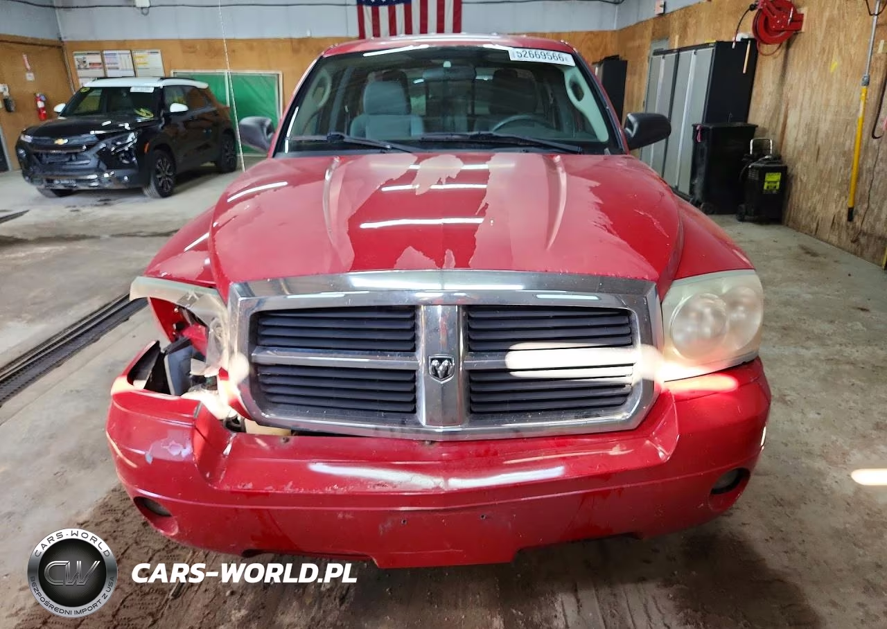 2005 Dodge Dakota VIN:1D7HW42N85S156354 - 5