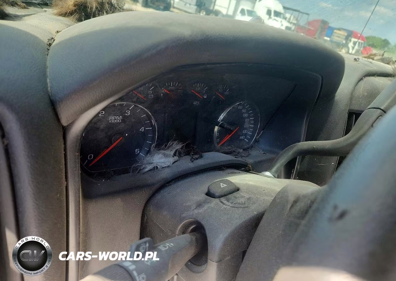 2022 Chevrolet Silverado Medium Duty VIN:1HTKHPVK8NH728309 - 8