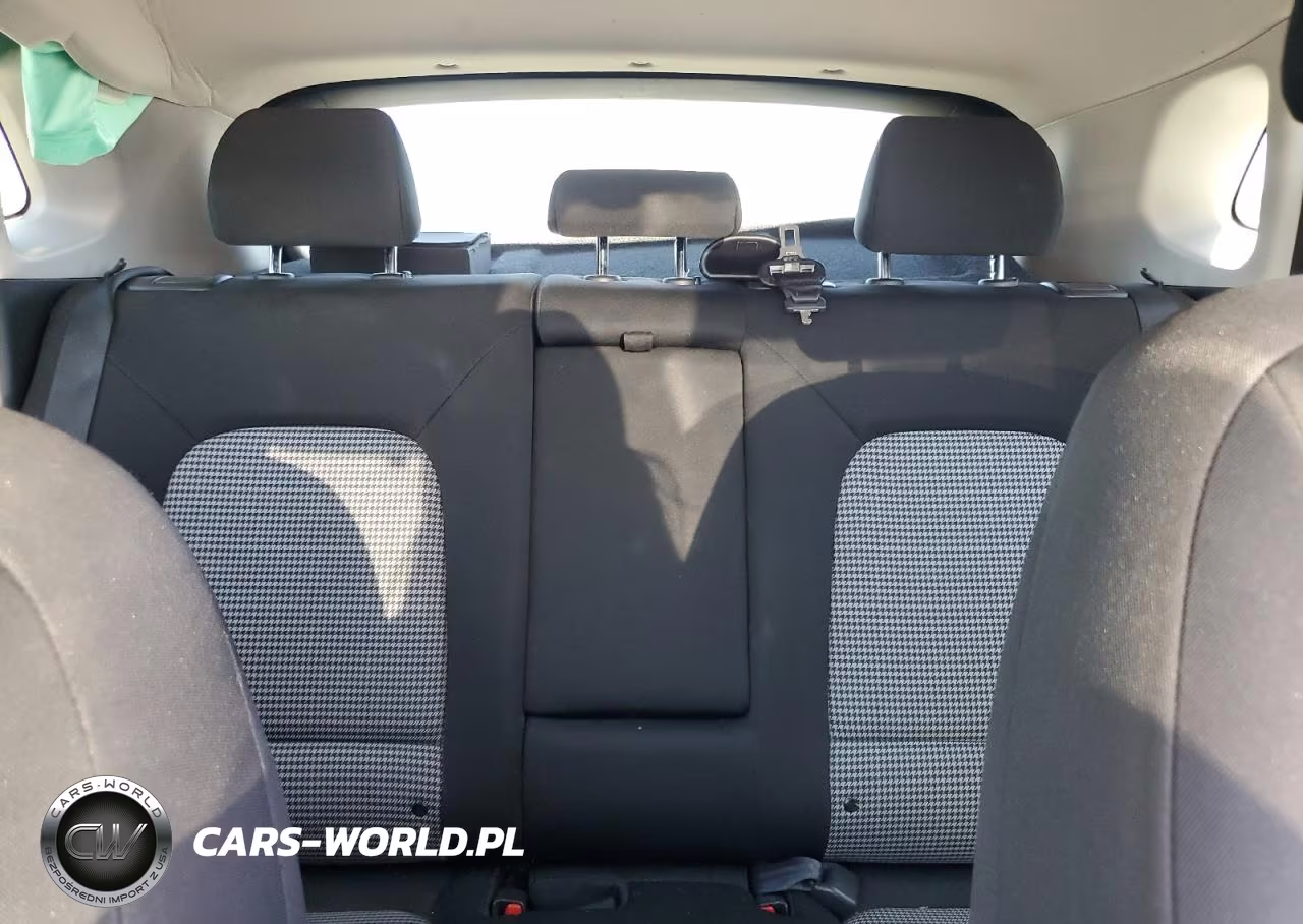 2021 Hyundai Kona Se VIN:KM8K12AA4MU719738 - 10