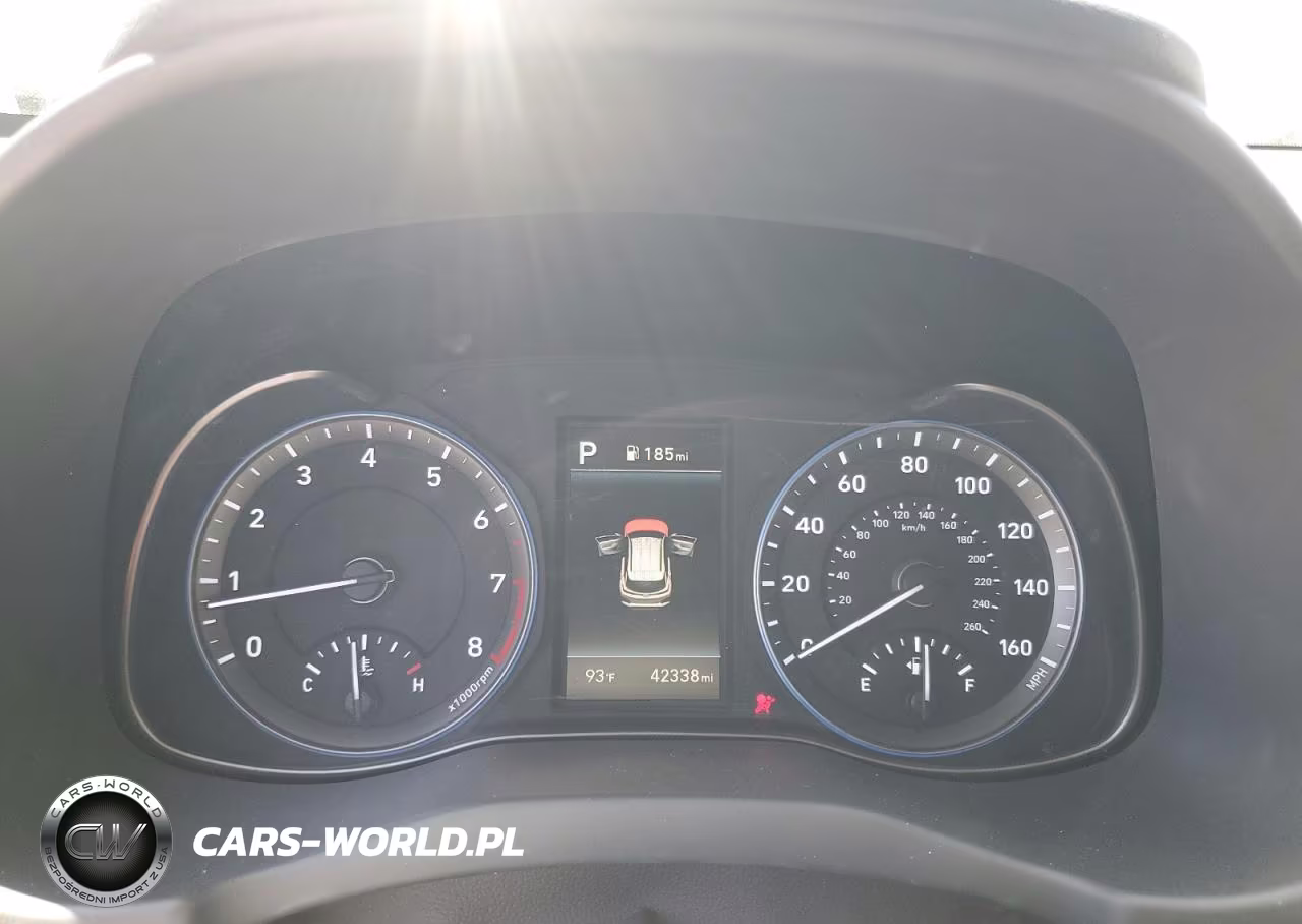 2021 Hyundai Kona Se VIN:KM8K12AA4MU719738 - 9