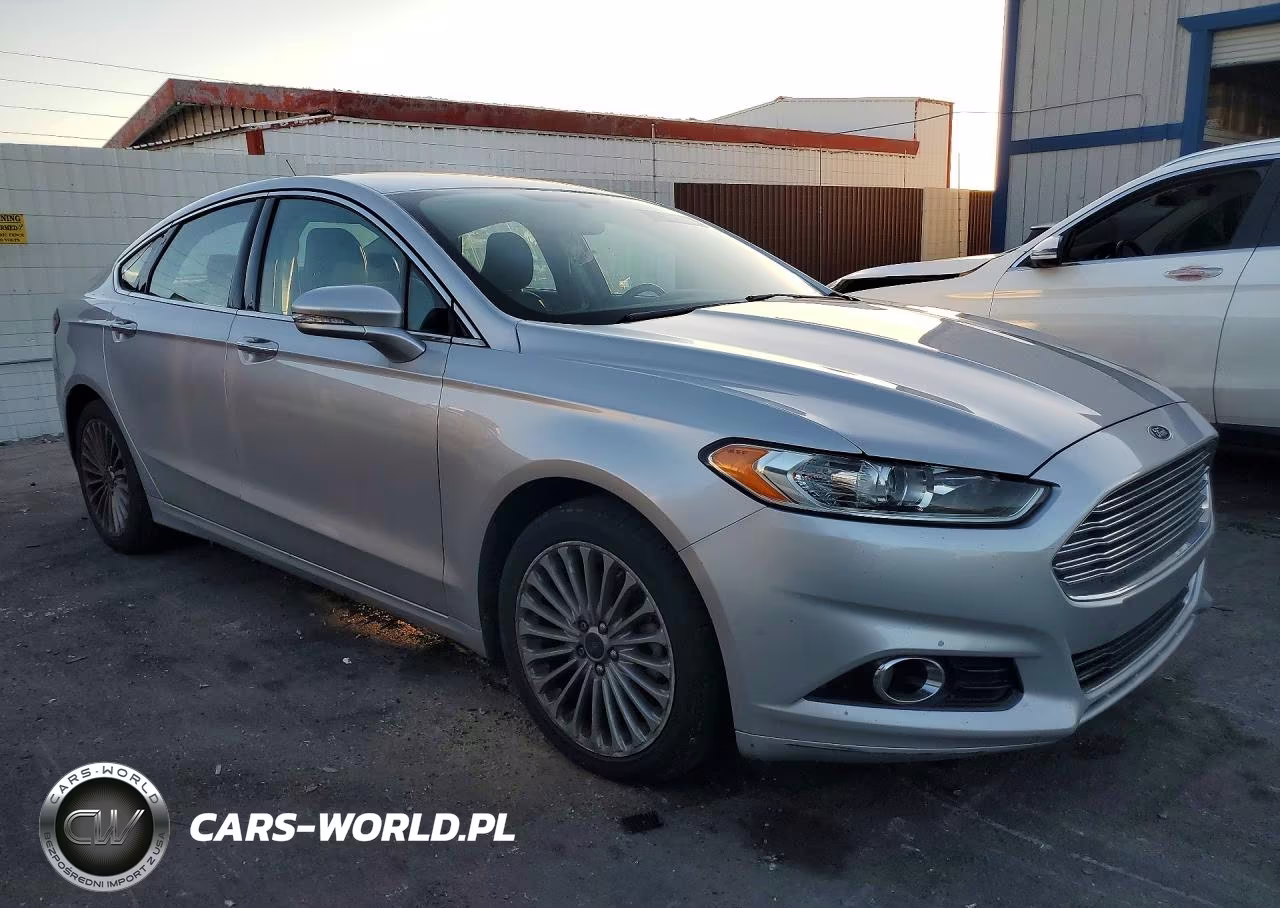 2016 Ford Fusion Titanium VIN:3FA6P0K92GR307560 - 4