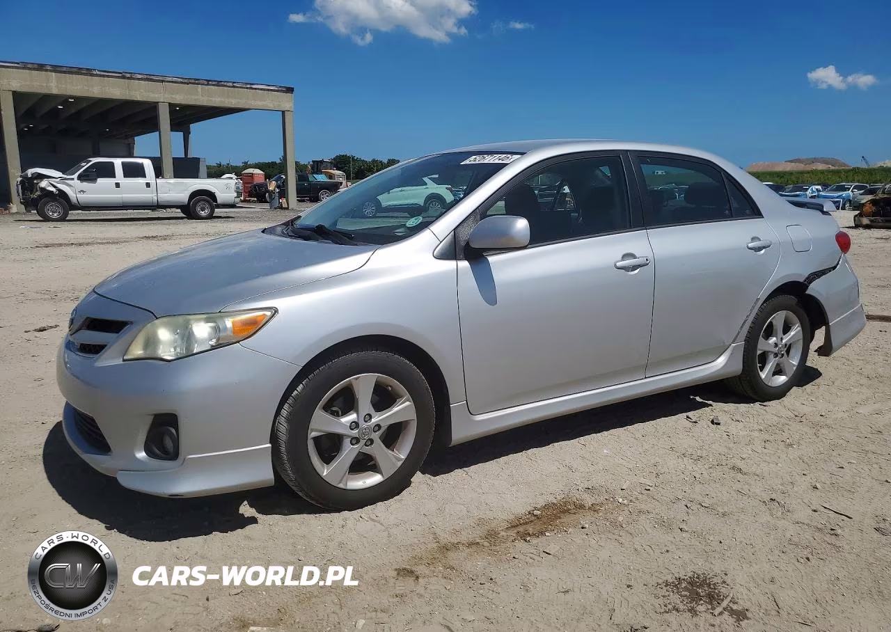 2013 Toyota Corolla S