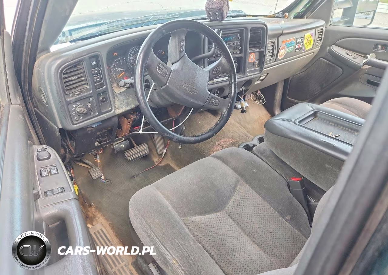 2005 Chevrolet Silverado K2500 Heavy Duty VIN:1GCHK29U35E307963 - 8