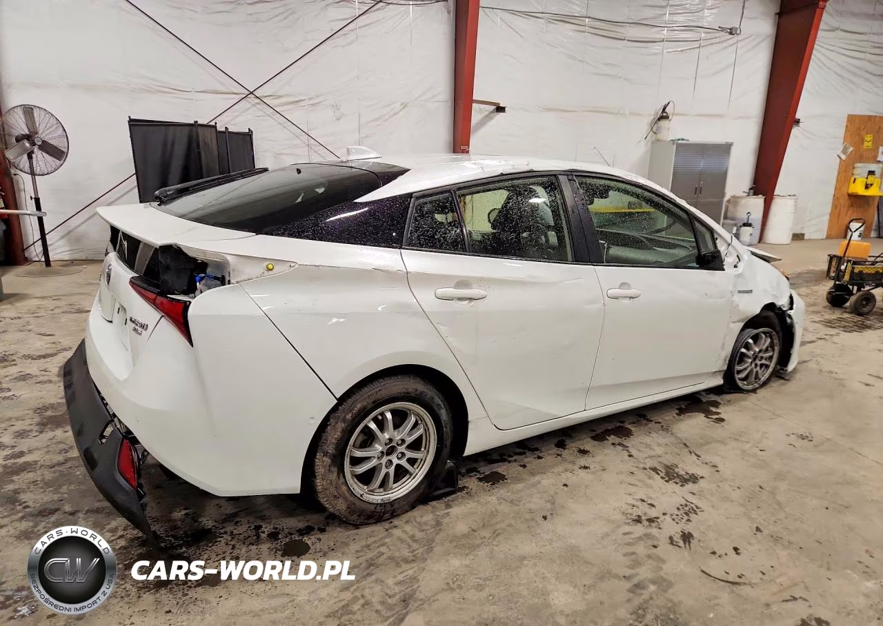 2021 Toyota Prius Xle Awd-E VIN:JTDL9MFUXM3027201 - 3