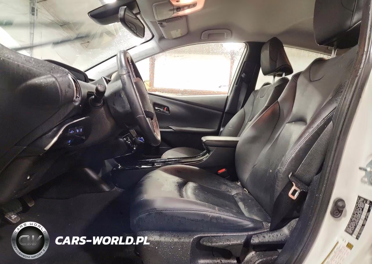 2021 Toyota Prius Xle Awd-E VIN:JTDL9MFUXM3027201 - 7