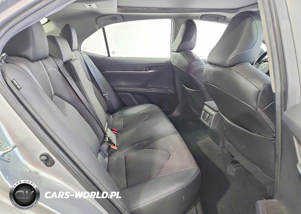 2023 Toyota Camry Xse VIN:4T1K61AK1PU786709 - 10