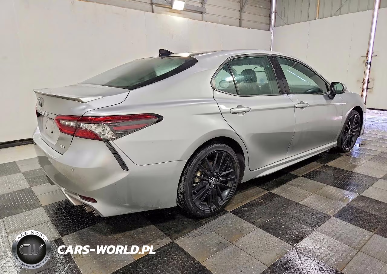 2023 Toyota Camry Xse VIN:4T1K61AK1PU786709 - 3
