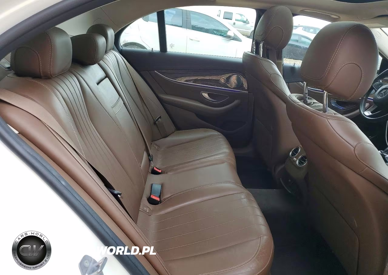2018 Mercedes-Benz E 300 4Matic VIN:WDDZF4KB4JA463434 - 10